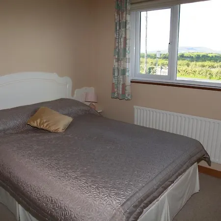Bed & Breakfast Hill View Farm 3*