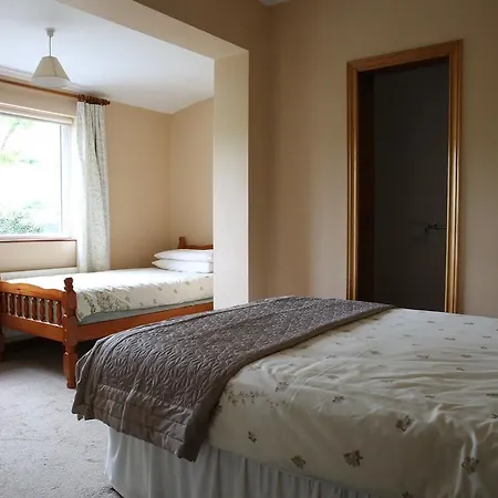 Bed & Breakfast Hill View Farm 3*